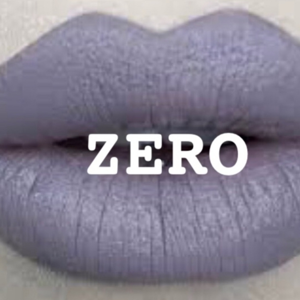 ❇️🧚‍♀️ZERO MINI Kat Von D DISCONTINUED Studded Kiss Lipstick NWOBOX